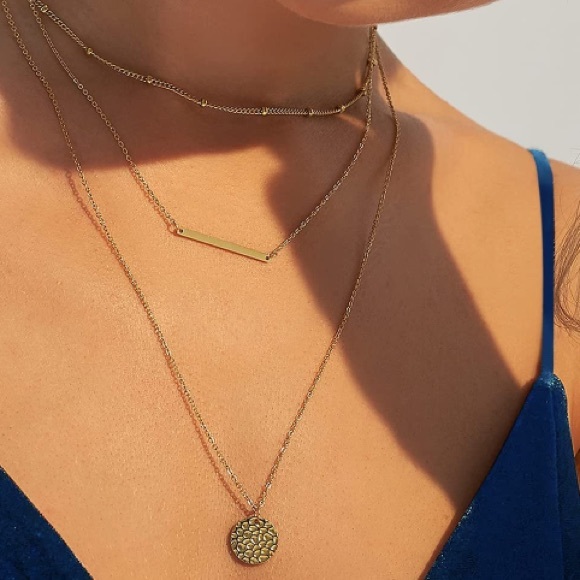 18k Gold Plated Tri Layered Minimalist Necklace - Picture 4 of 4